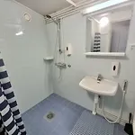 Hotel Vanha-merivartioasema Kotka