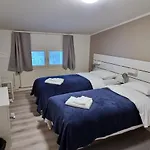 Vanha-merivartioasema Hotel