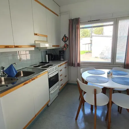 Vanha-merivartioasema Котка