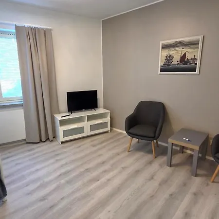 Hotel Vanha-merivartioasema Kotka
